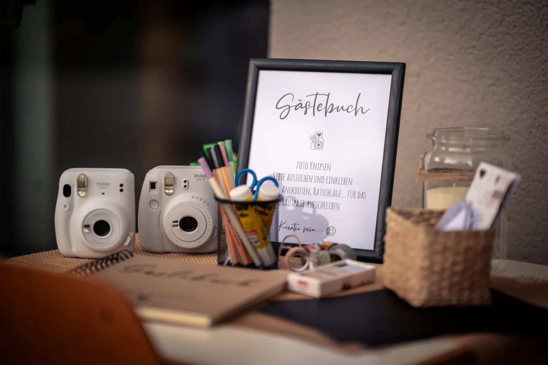 Polaroidkameras und Zubehör für das Gästebuch